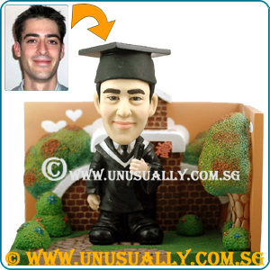 Custom 3D Graduation Figurine On Graduation Background
